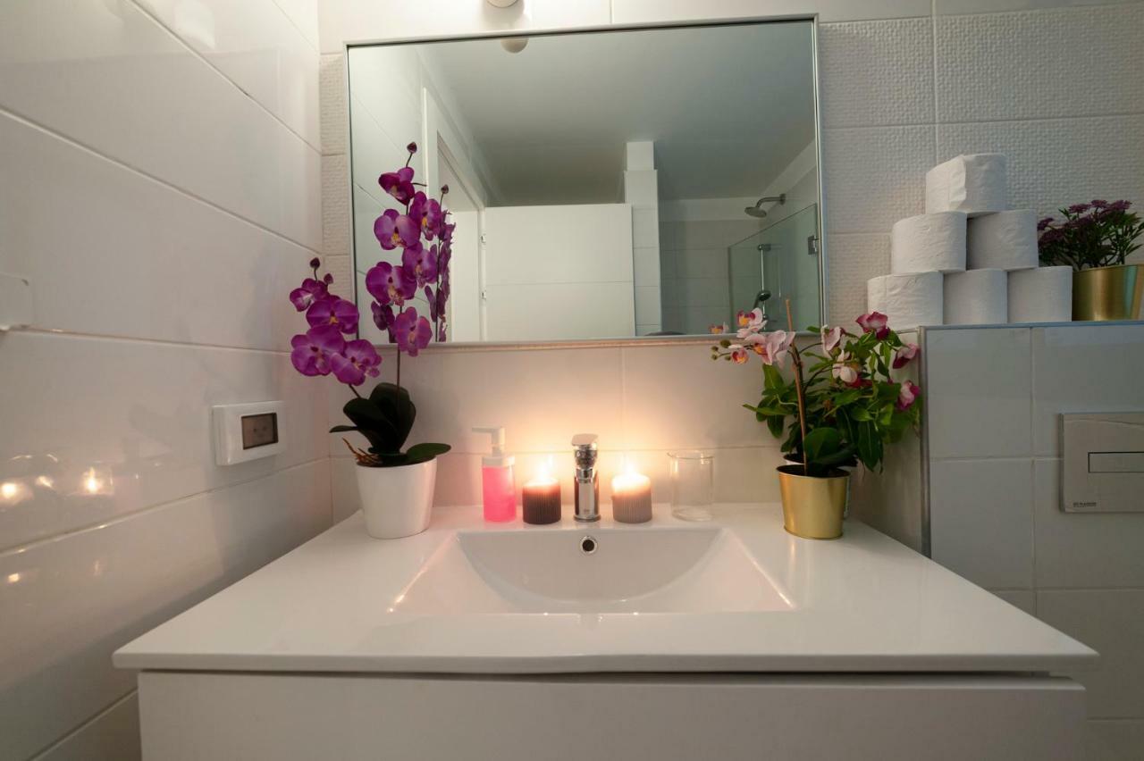 Luxury 2 Bedrooms Apartments Rothschild + Balcony Tel Aviv-Jaffa Exterior foto